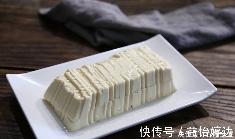 泡椒|豆腐吃了几十年,第一次如此做,30年大厨亲授,太香了,只花5元