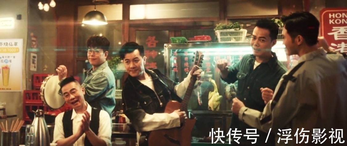 《大湾仔的夜》上线爆红，拍摄地选大排档，这档节目到底火在哪儿？