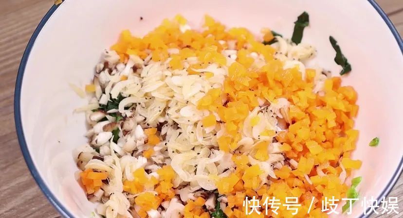 丸子|别再怪宝宝不爱吃蔬菜了,换个做法,宝宝吃一口就爱上,辅食首选