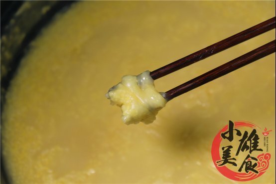 煮小米粥时,马上下锅就错了多加一步,包你煮出又香又粘稠