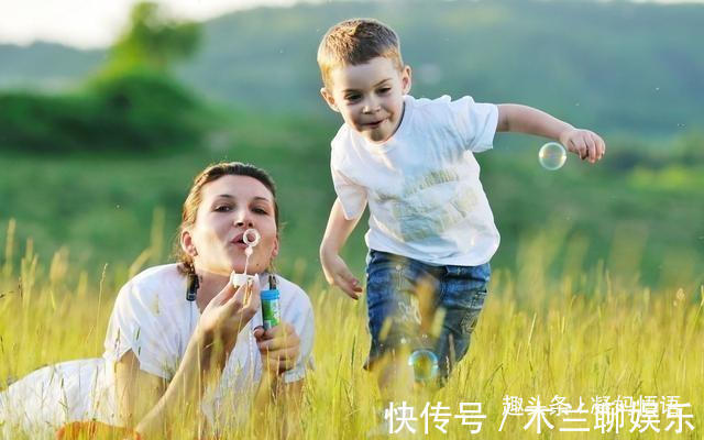 克拉拉|《海蒂和爷爷》警惕孩子患上“大自然缺失症”,还孩子真正童年