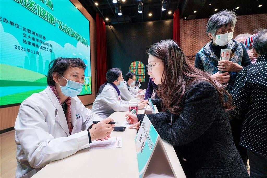 街道党工委|20余载公益义诊品牌“名医进社区”将医疗服务送到“家门口”