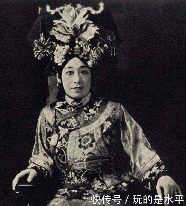 洗澡|晚清有一位公主,曾伺候过慈禧沐浴,晚年道出了慈禧丑闻