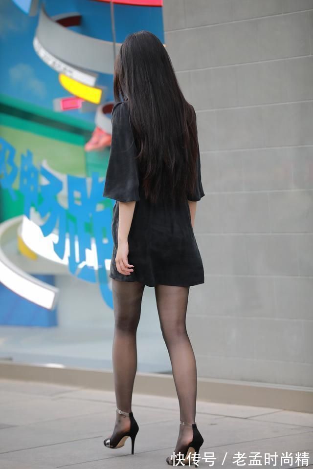 尼龙|万人迷的“黑丝袜”,少女穿搭,更有韵味