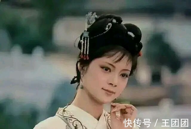 黛玉$《红楼梦》:薛宝钗温婉又善良,到底做错了什么,那么多人讨厌她