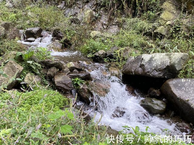 碎石公路|距成都80多公里有处冷门徒步胜地，风景原始，古道沧桑古庙深藏