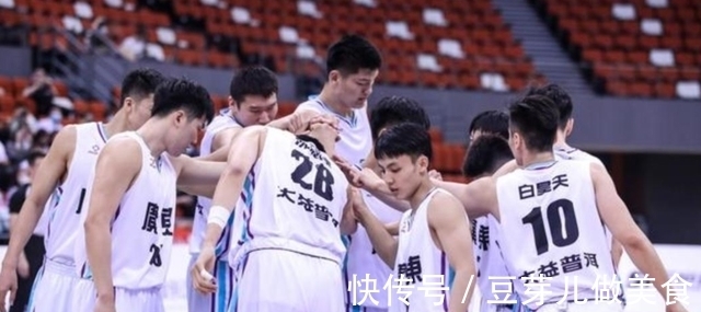 進(jìn)球|宏遠(yuǎn)與遼籃的差異，遼籃進(jìn)球后過度慶祝，可能會(huì)被廣東抓住機(jī)會(huì)