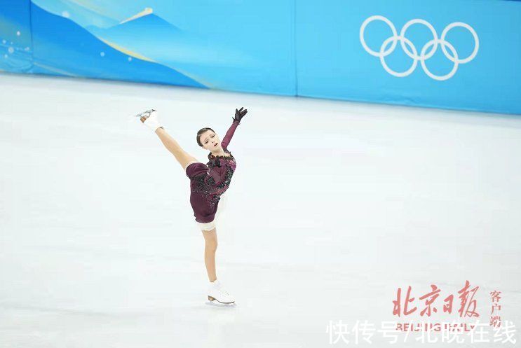 北京冬奥会|谢尔巴科娃175.75分创新赛季最好成绩并夺得冠军