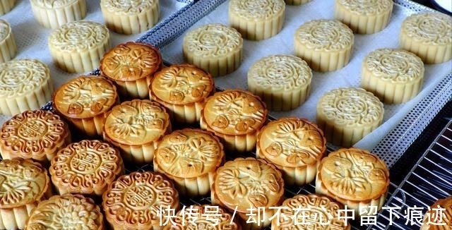 自制|快中秋节了,教你自制五仁月饼,简单零失败,待客送人都有面子