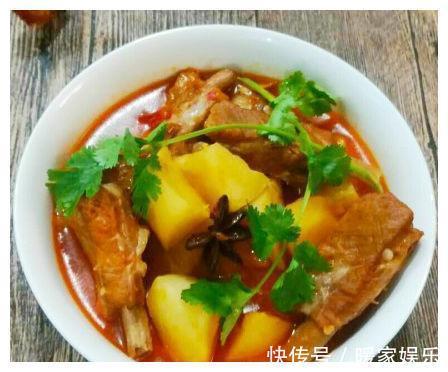 自己在家做的几道家常菜,一点也不比饭店的差,以后不用在叫外卖