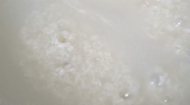 大米粥|三伏天多煮粥喝,消夏养胃又营养,3天2头做一次,顺顺利利过酷夏