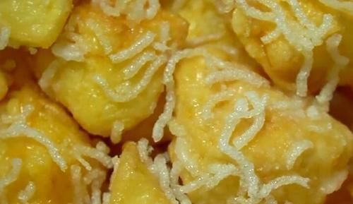 做法|红薯最好吃的做法,不煮不蒸不熬粥,营养又香甜,孩子一顿吃一盘