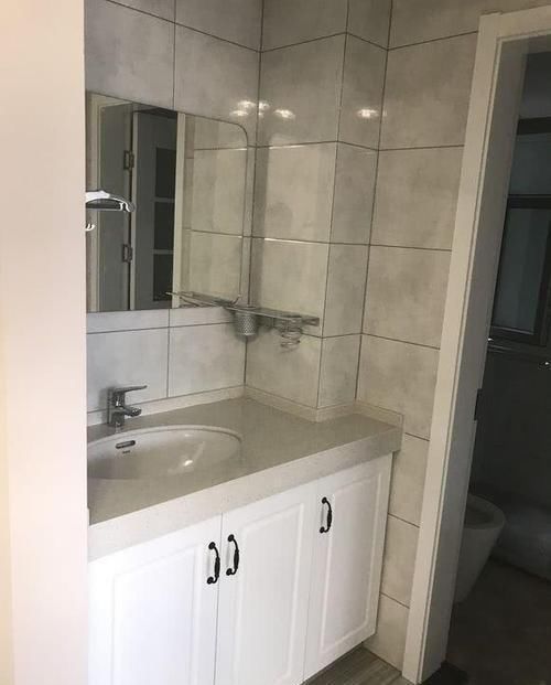 吊顶|新房装修没做吊顶，改做了很多柜子却被亲戚点赞，忍不住先晒晒