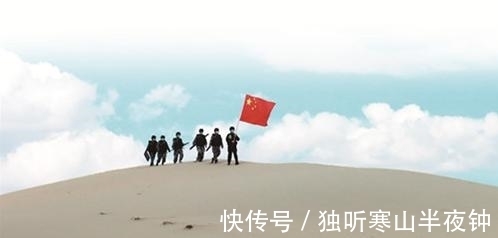 赛特尔|擦很多防晒霜也会晒黑,靠给小蜥蜴唱歌排遣寂寞,她们却坚守在这片沙漠!