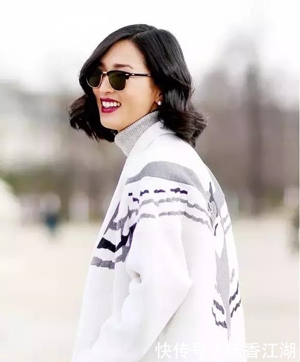 今年最火高领毛衣+大衣,才是秋冬绝配!