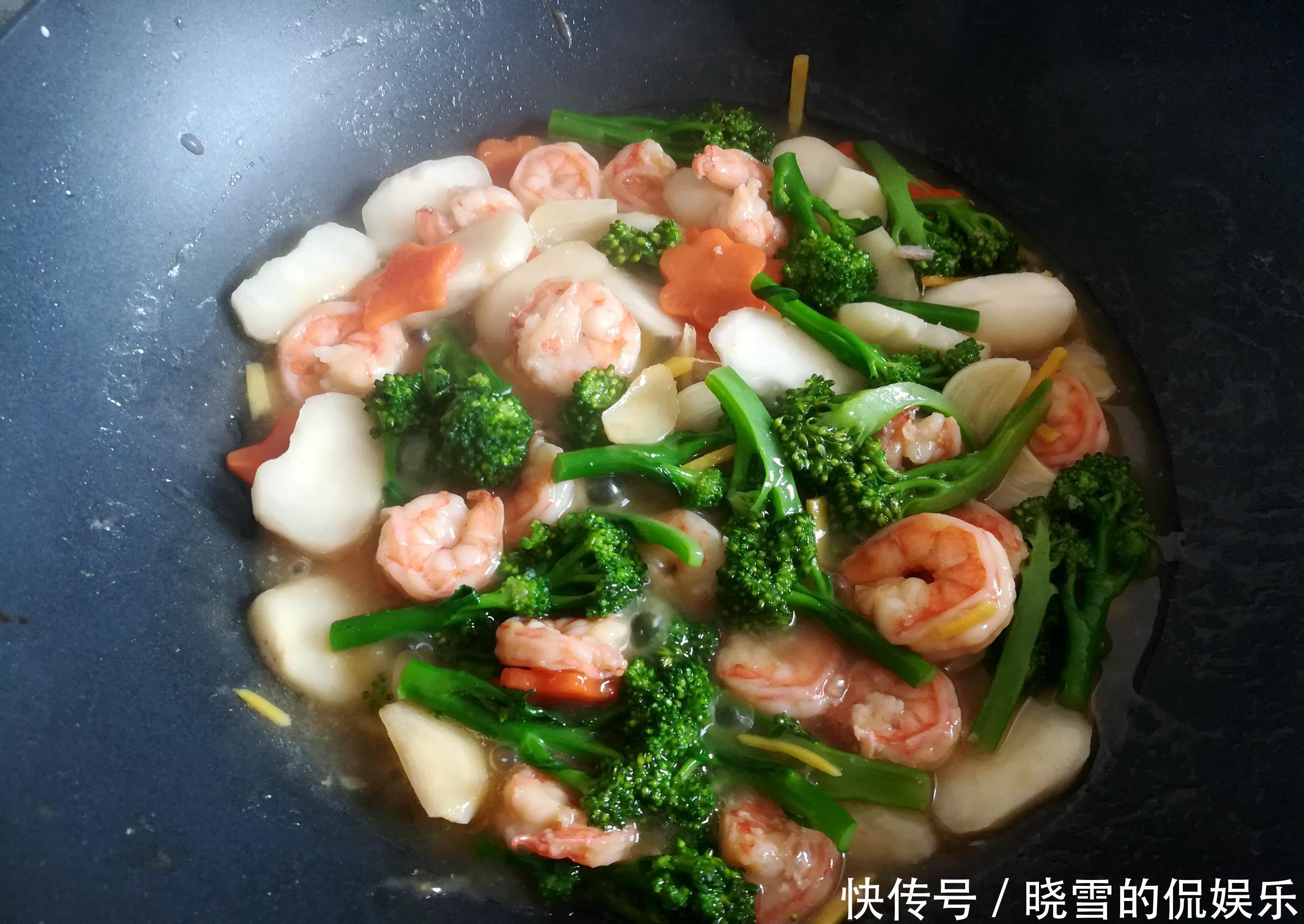 马蹄|家里有孩子建议常吃这菜，营养高脂肪低，长个不长肉，贵点也值得