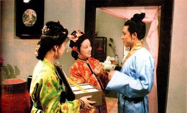  真心真意|王熙凤这辈子，到死为止，只真心真意爱过一个人