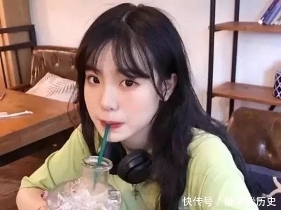 女生脸上有这“3特点”,没准是天生“长发女神”,难怪桃花运不断