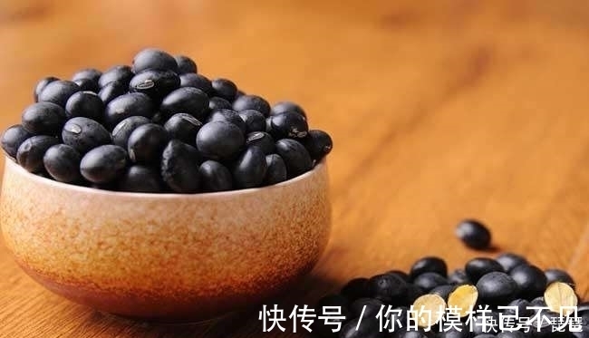 高血压|高血压别发愁！这几种天然降压食物常吃点，血压一降一个准