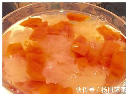 甜木瓜|秋天常吃它，脸蛋嫩滑红润有光泽，省了面膜钱，显年轻！