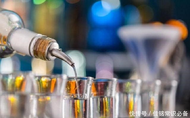  包装|这5款怪酒，因包装太丑而无人问津，口感却比茅五剑好，纯粮食酒