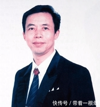 一语|硬笔书法第一人庞中华为何跌落神坛？田蕴章的评价一语道破