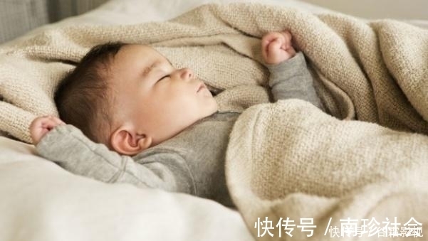 营养物质|胎儿出生时，体重若接近这个数，可能是“高智商”，爸妈偷着乐吧