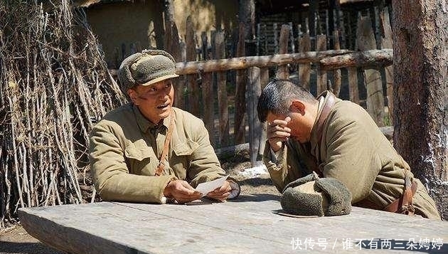 抱头痛哭|两兄弟因战乱失散，13年后在朝鲜相遇，认出时抱头痛哭