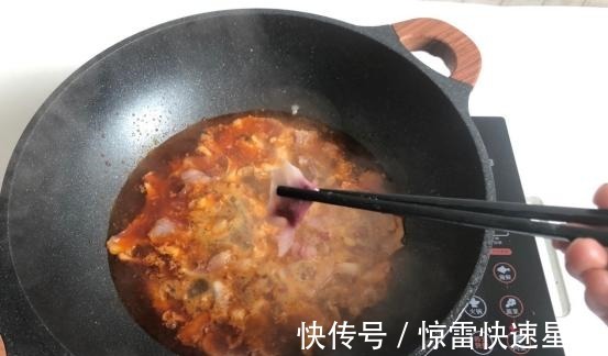 在家做水煮鱼片,制作简单又好吃,几分钟学会!