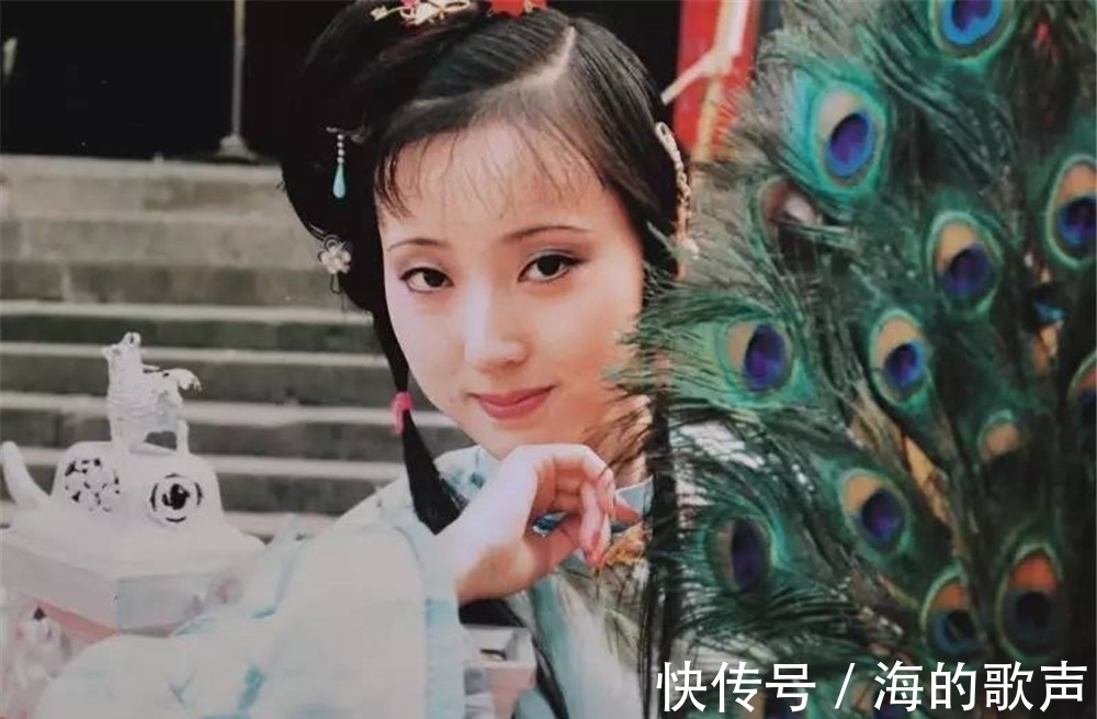 黛玉&林黛玉进贾府仅仅是谨小慎微吗? 她和王夫人首次对话就锋芒毕露