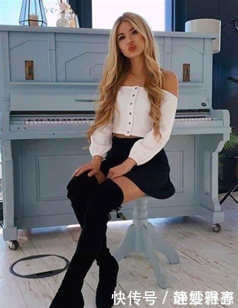 性感|她是最性感的DJ之一,身材曲线柔美挺拔,健美身姿更是仪表非凡