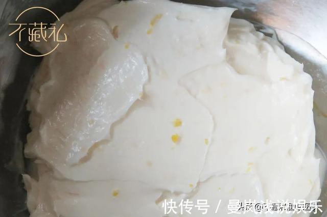 面团|不加黄油的双重奶酪包，从揉面的那一刻起就奶香四溢了