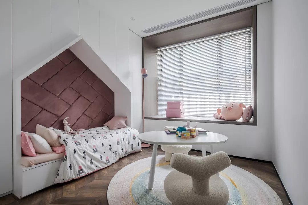 木饰面|125㎡现代简约,以实用与舒适的设计,打造品质端庄的现代感