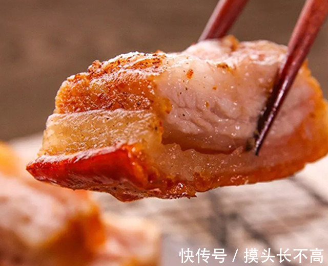 脆皮烤肉|脆皮烤肉来啦,它有多脆多香,亲自感受才知道