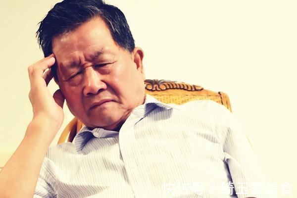 空腹血糖|空腹血糖正常是多少?60岁后上限不再是6.1,你的血糖或不高