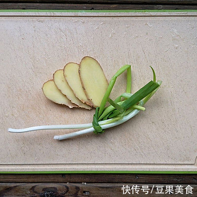 虫草花|学会大吉大利——菌菇土鸡汤，生活有滋有味儿