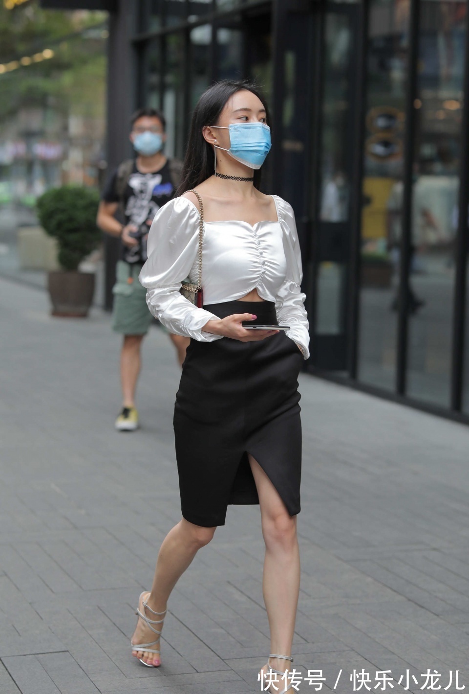 韵味|复古职场风格的女性，散发着成熟干练的韵味，想开着跑车接她下班