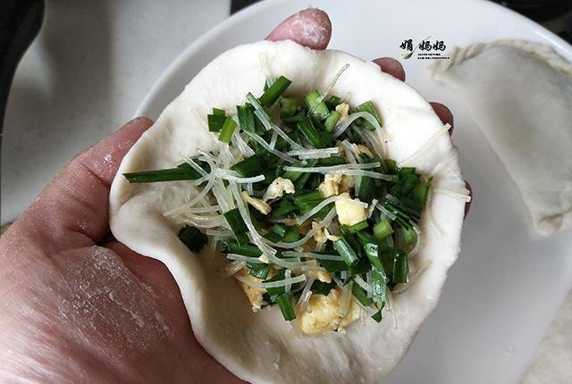 馅料|我家饺子从来不水煮,这样做外焦里嫩,味道香,放凉了吃也不硬