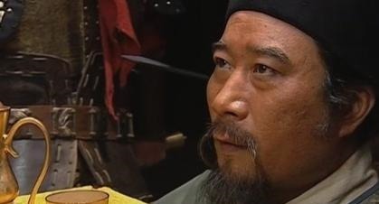 怪异|晁盖被箭击中后,宋江的怪异行为,揭示了他真正死亡的原因