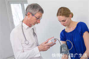 调控|血压偏高的人，若常吃3种水果，血压也许乖乖“听话”