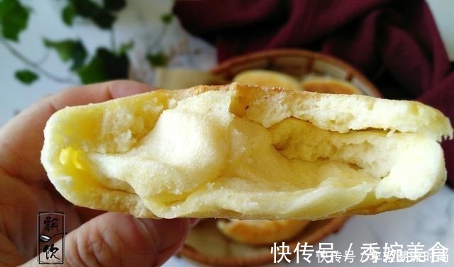 做烧饼别用水，这做法，皮酥里软，喷香，空口能吃撑，比面包都香