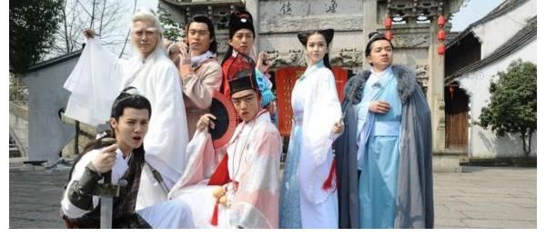 黄旭熙|跑男噩耗不断,7人剩5人,灵魂人物能否挽救!