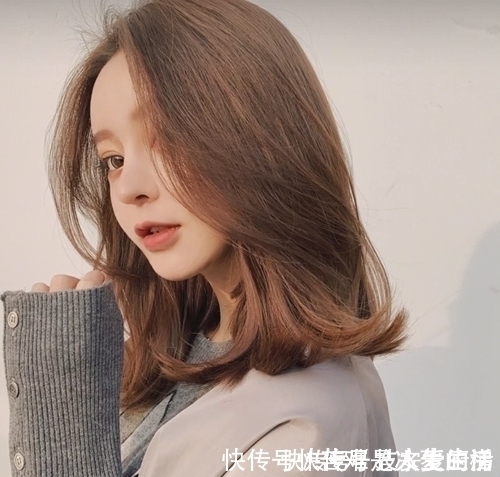 法式刘海 19年超火5款''仙女发型''，仙女们一定要试下，图4造型美翻天