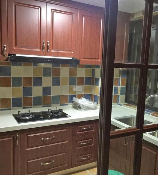 婚房|晒晒婆婆准备的婚房,全屋橱柜的颜色太压抑,其他都挺满意的