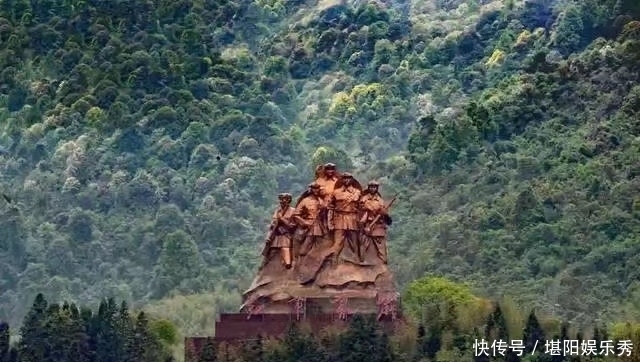 毛笔颂——纪念毛泽东诞辰(作者:进静净)