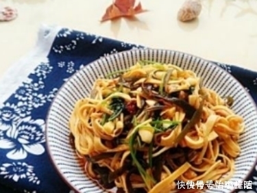 这道菜|常吃此菜，体重悄悄下降，还不用饿肚子，几步就做好，真贴心