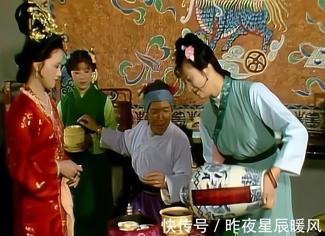 王夫人#红楼梦：贾赦谋娶鸳鸯，图的是什么？贾母一句话说穿