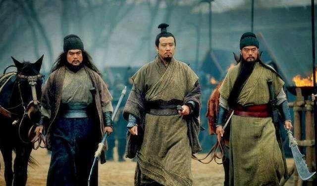 社会|若将曹操、刘备放于现今社会，他们两人谁会得到更多的粉丝拥护