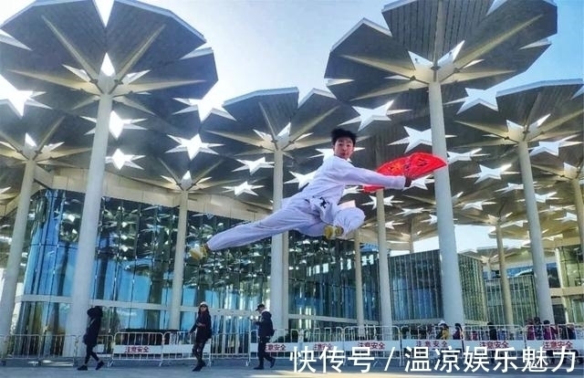 崆峒|崆峒山夢華錄|崆峒武團(tuán):少年錦時 白衣俠客御風(fēng)行