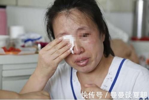 老人|爷爷晚上哄娃睡觉不哭不闹,妈妈偷看后气炸了离我女儿远一点